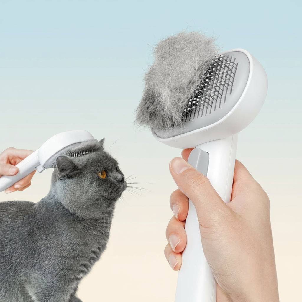 FurEase cleaning brush