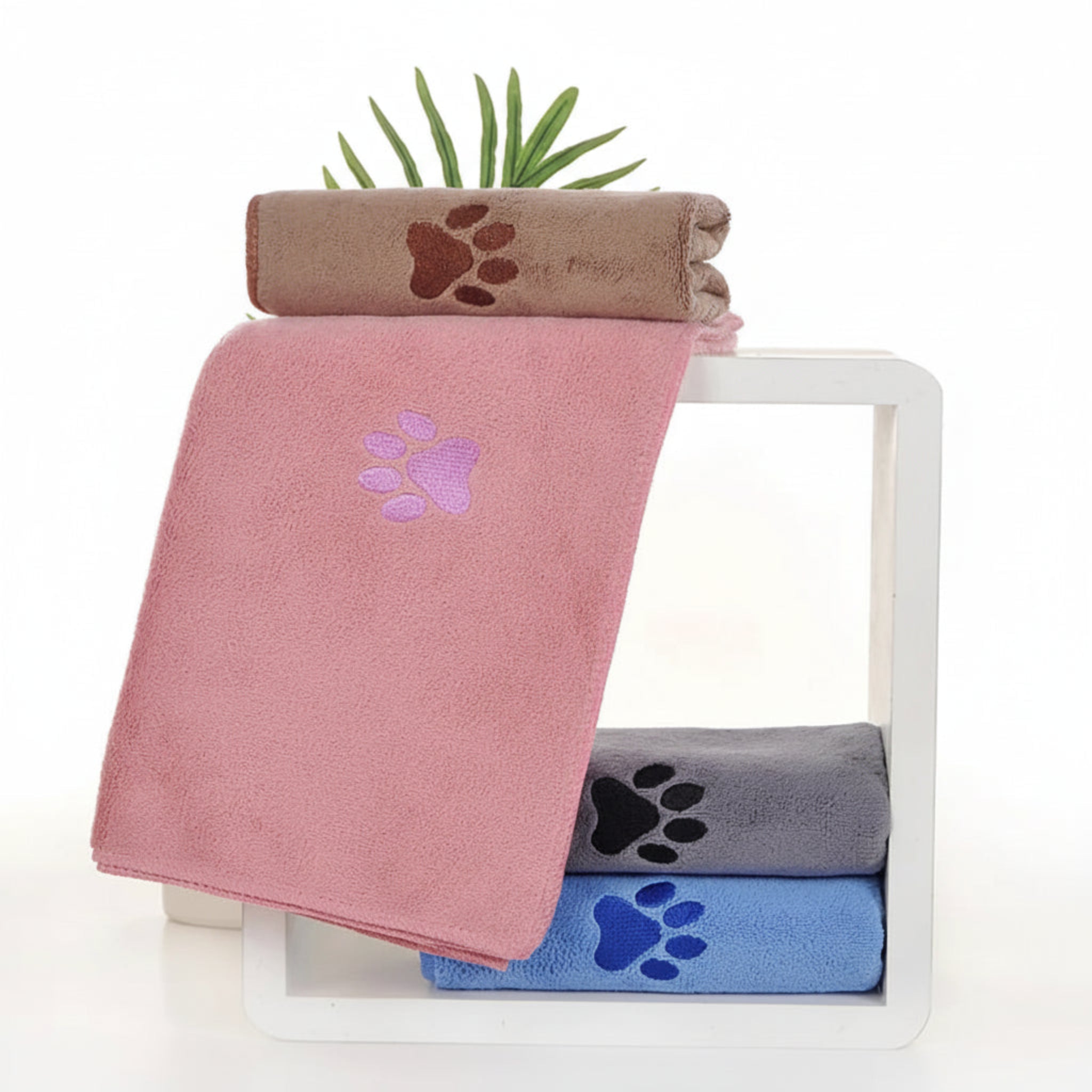  UltraDry Microfiber Pet Towel – Soft, Fast & Fluffy Cleanups